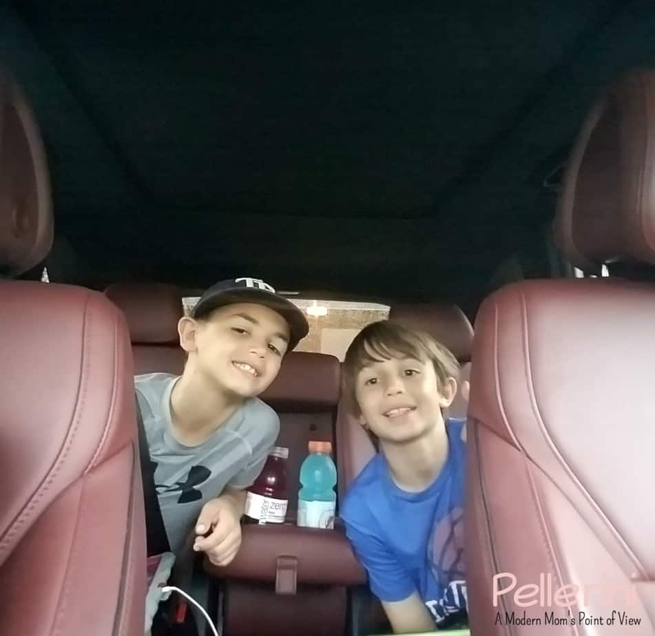 Must Haves For a Family Road Trip Plus FREE Printable Packing Checklist!