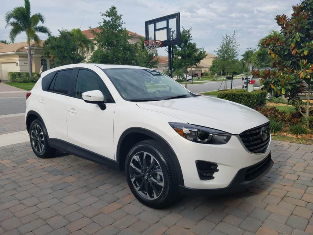 Mazda CX 5 exterior