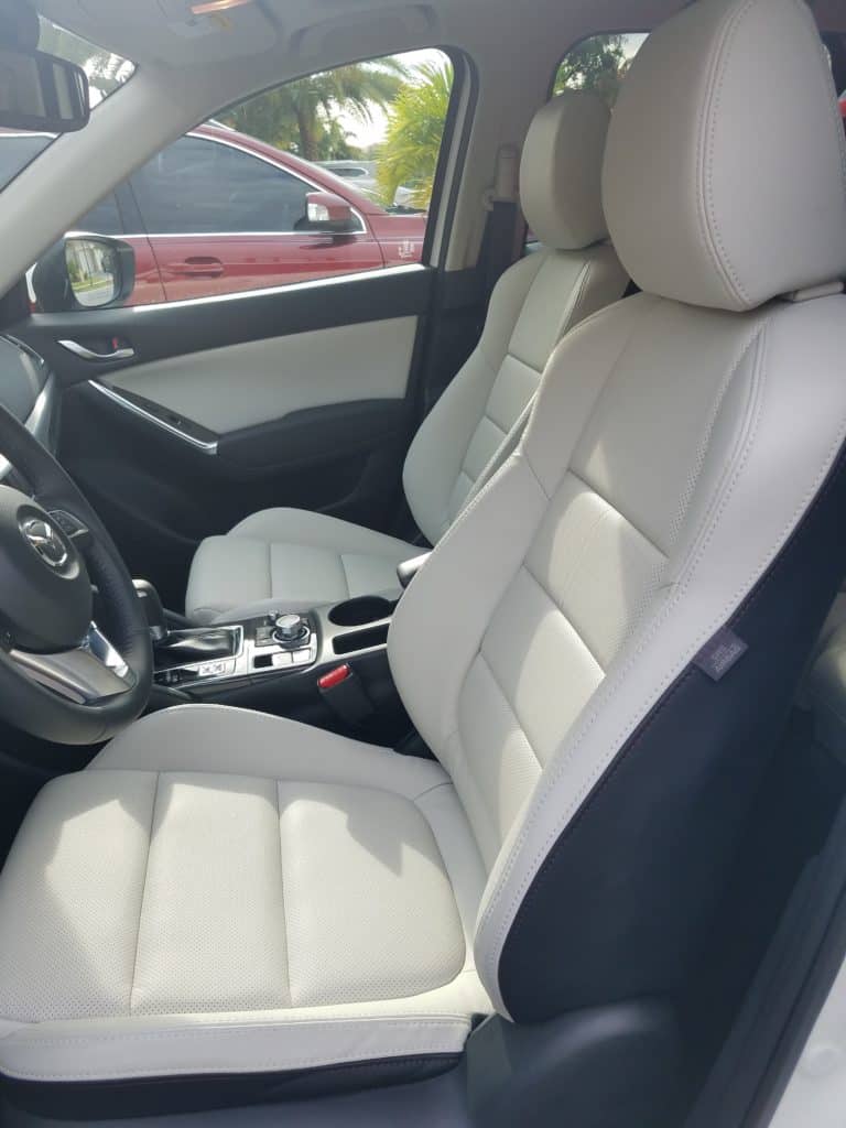 Mazda CX 5 interior