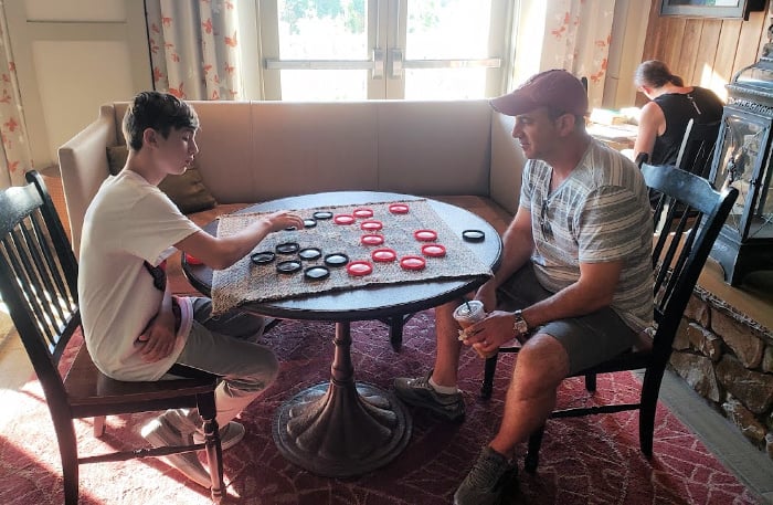 Dollywood DreamMore Nathan and Rich Playing Checkers