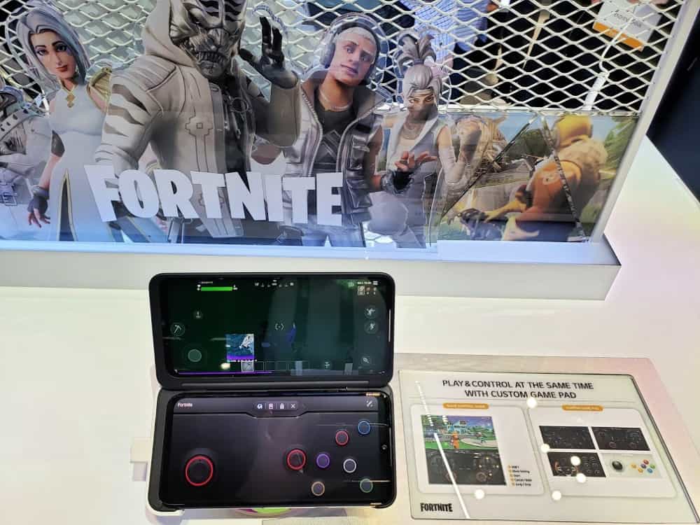 LG Dual Screen Smartphone Fortnite