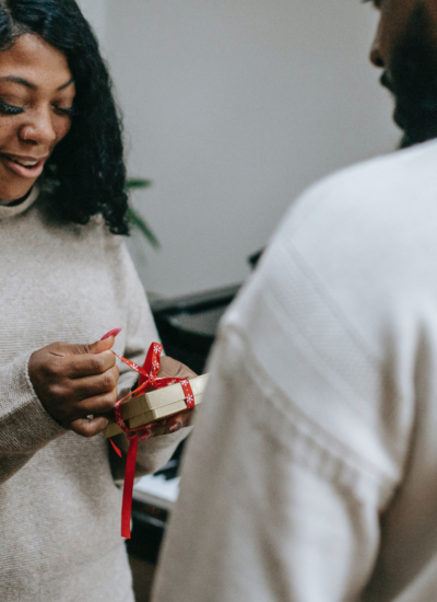 4 Ways to Show Your Love This Christmas (on a Budget)
