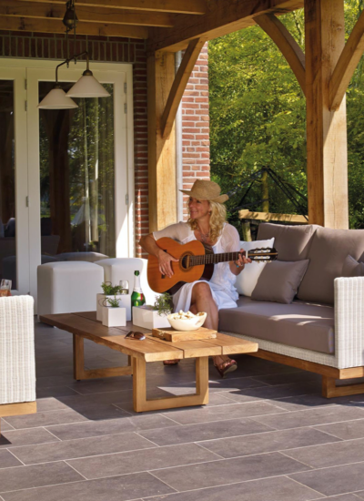 Tips to Build The Perfect Outdoor Entertainment Area At Home
